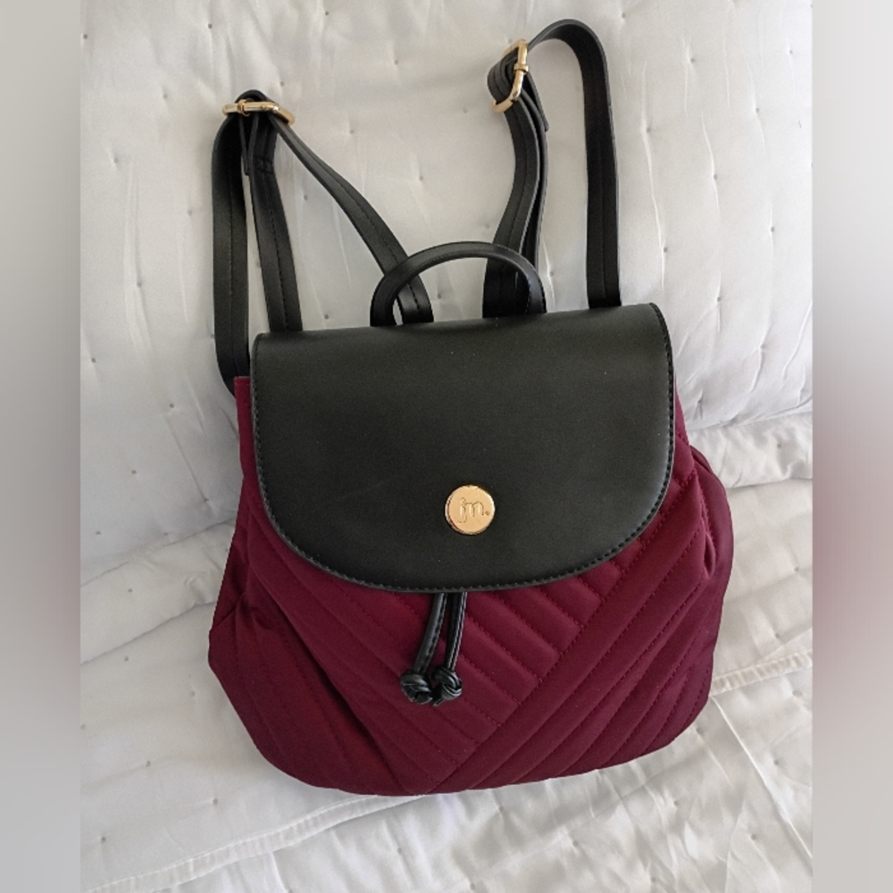 JM Collections Quilted Backpacl